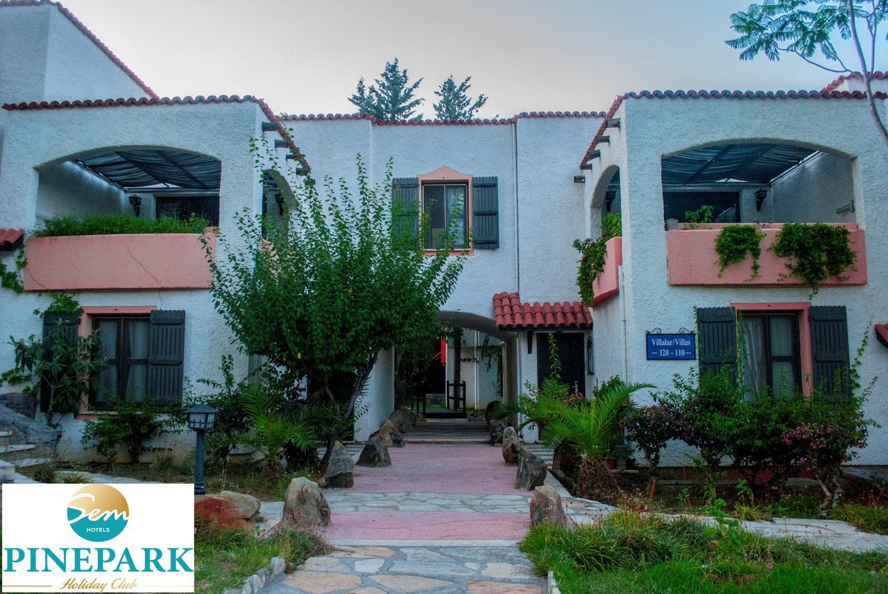 Pine Park Holiday Club Yesilovacik Exterior photo
